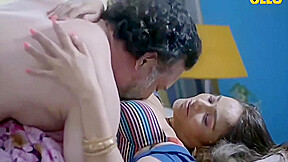 Indian Hot Aunty Has Romance In Bedroom – Hot Indian Aunty, Hot Indian And Indian Aunty