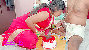 Sasur Ji Ne Bahu Ko Anniversary Par Choda, Stepfather-in-law Fucked Stepdaughter-in-law After Cutting Cake On Wedding Anniversary