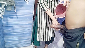 Desi Hard Xxx In Bathroom