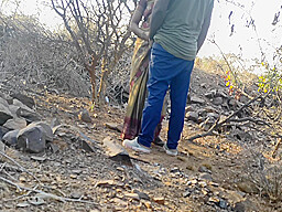 Desi Aunty Outdoor Village Sex With Village Outdoor