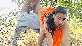 Jangal Me Lakdi Lene Aai Bhabi Ko Ladke Ne Choda